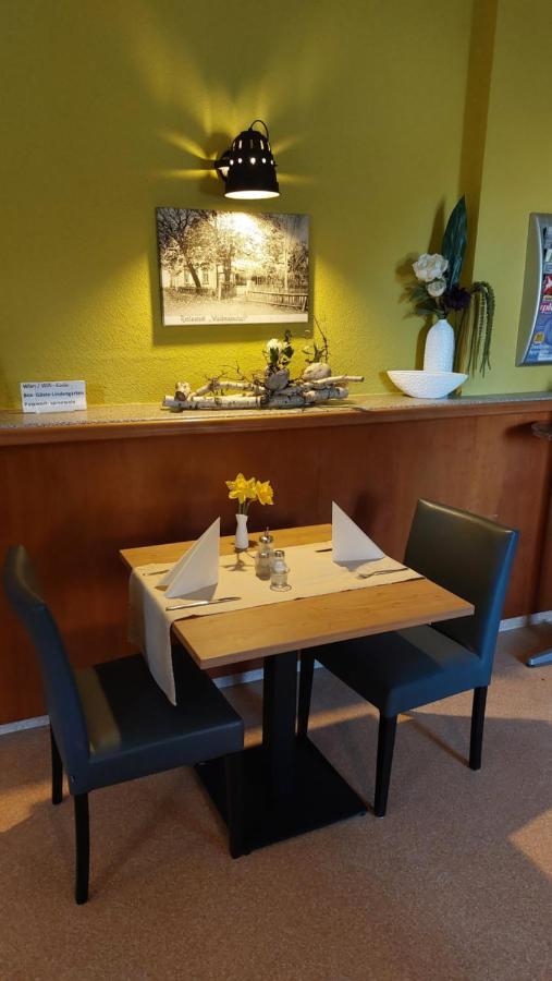 Hotel & Restaurant Lindengarten 吕本 外观 照片